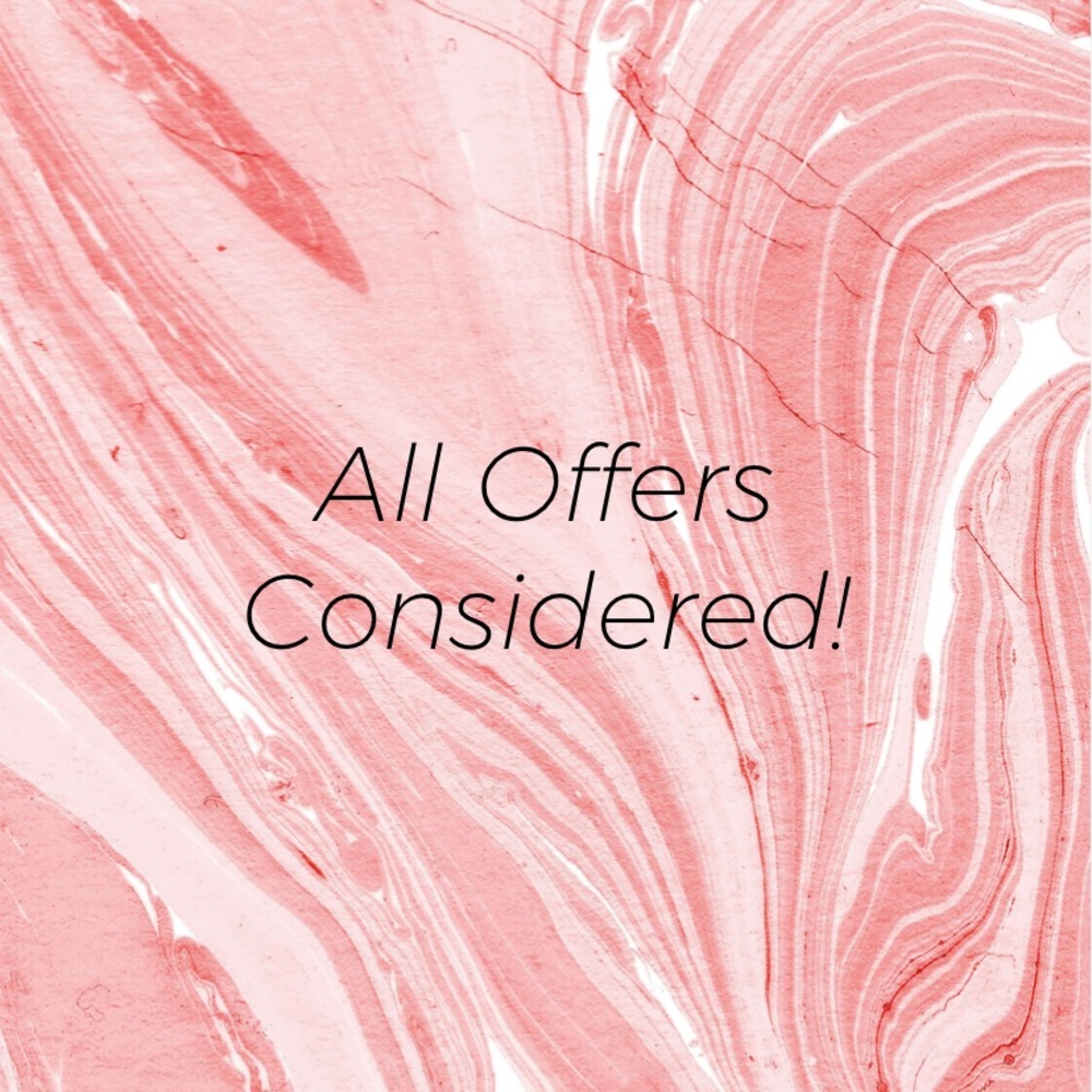 Interested in an item? Send me an offer!